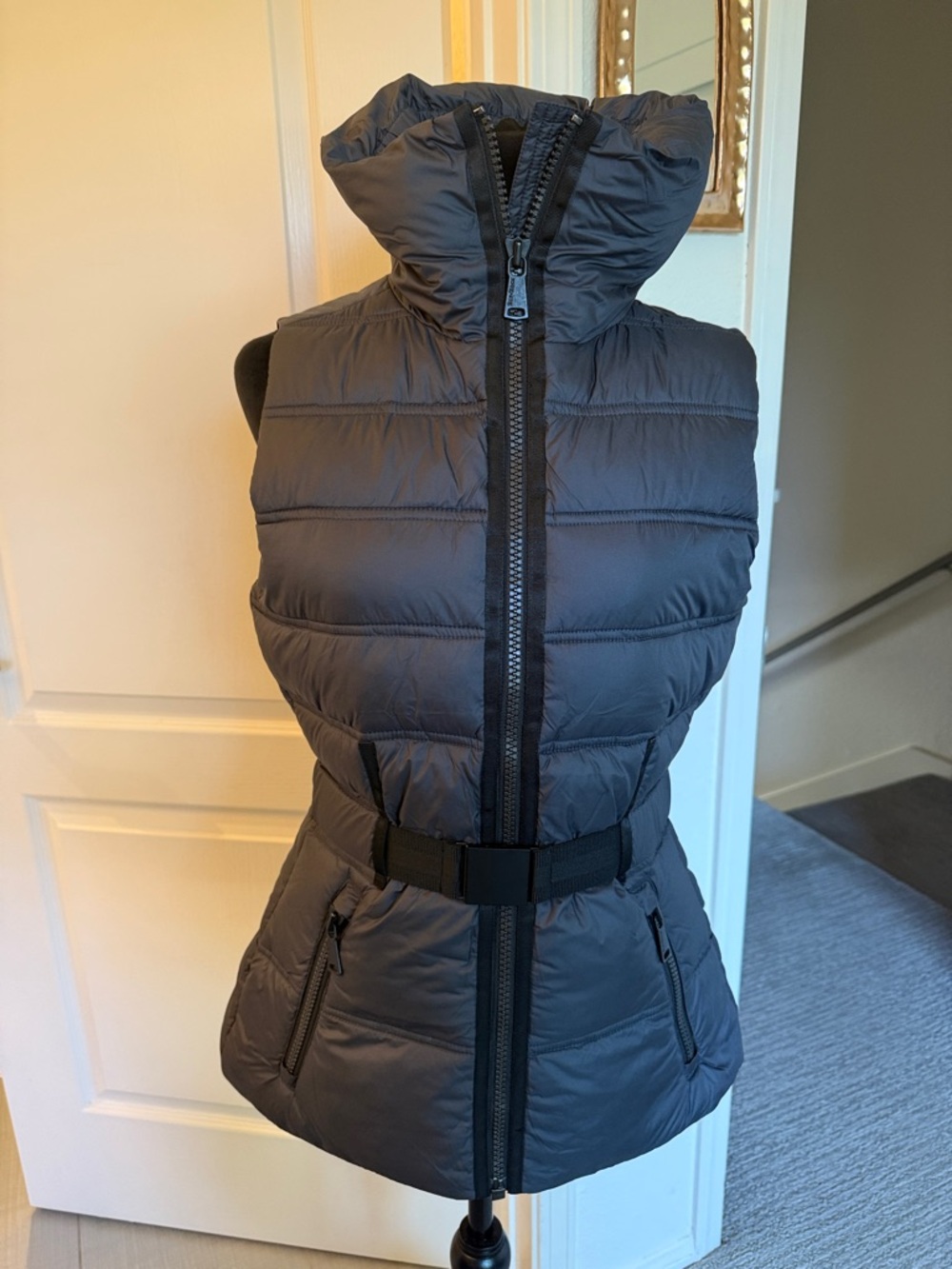 Alp-N-Rock Women's Kaldi Belted Vest - Gray & Black - Alp N Rock NWT